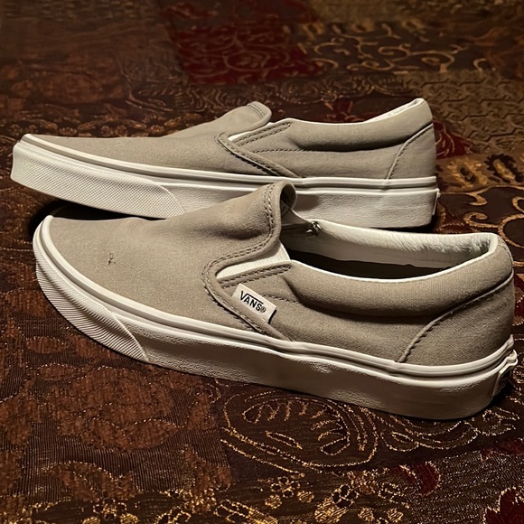 Vans Shoes - Womens Vans Authentic Classic Slip On